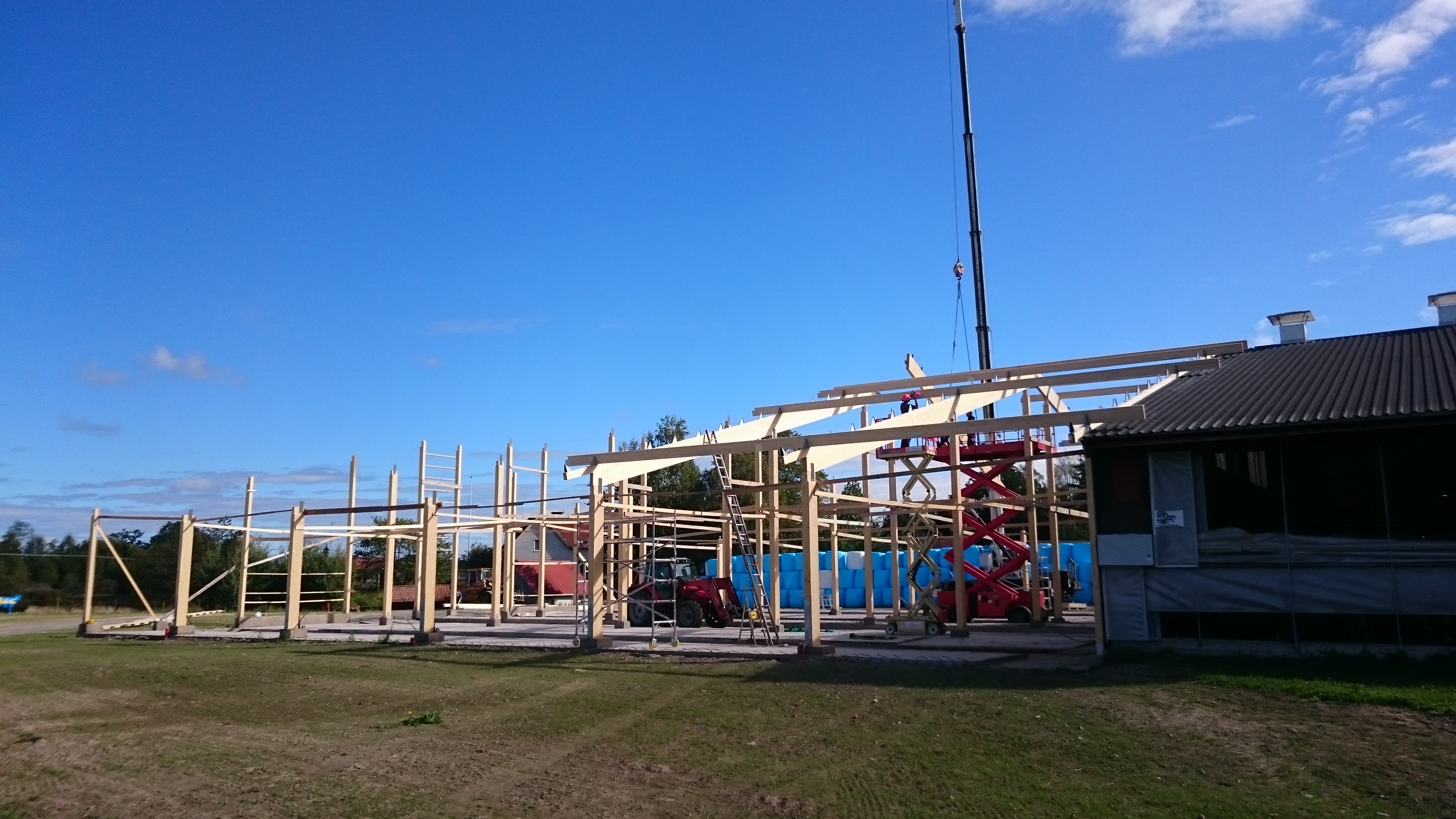 Bygge utbyggnad ladugård